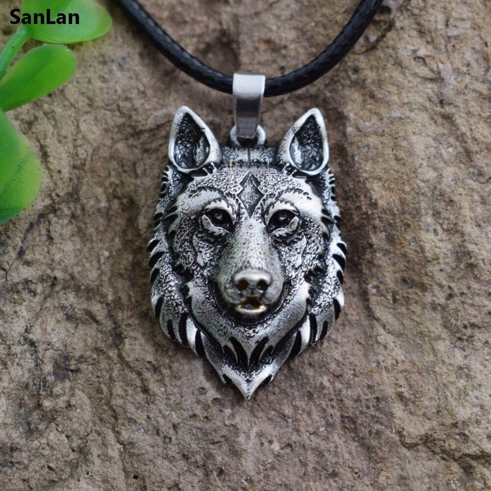 Wolf Head Necklace Pendant - Homo Gears